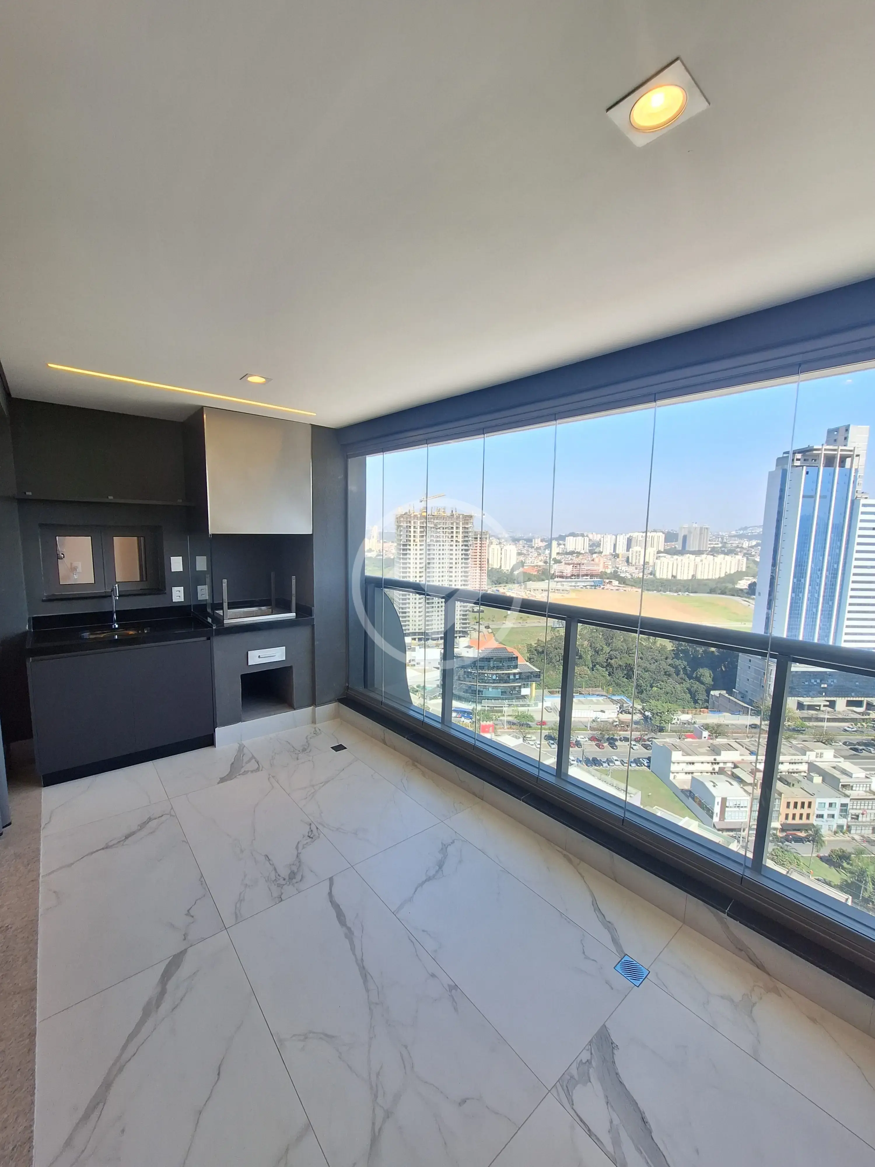 Apartamento Sítio Tamboré Alphaville, Barueri - SP — foto 1