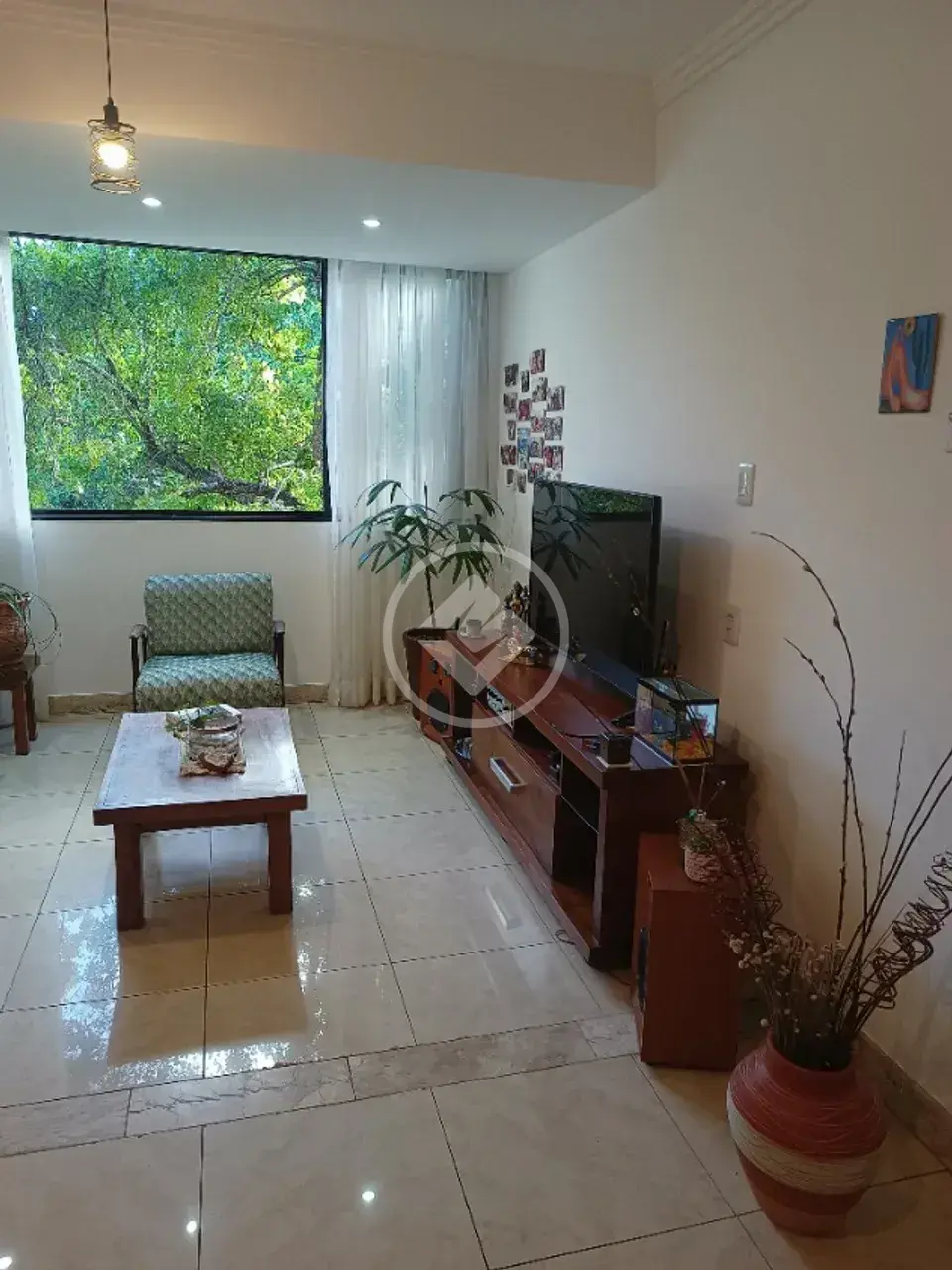 Casa com 150m², Duplex 2/4 + Dependência