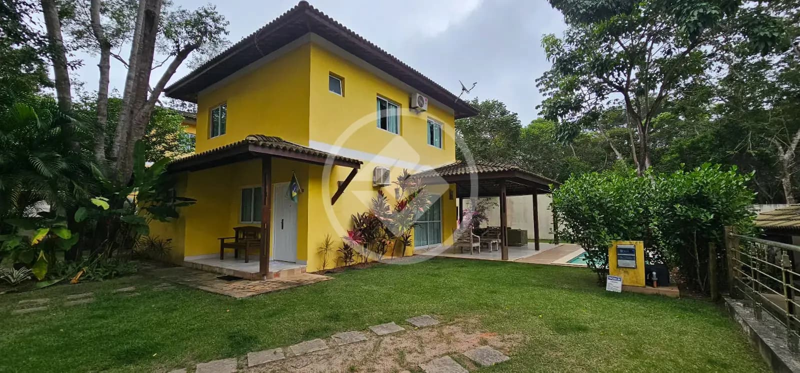 Casa em Praia do Forte 4 quartos
