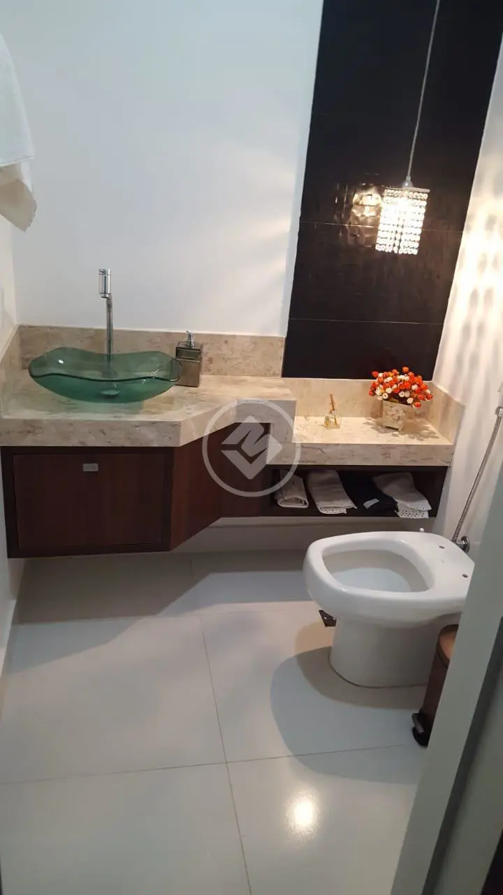 Cobertura Duplex 3 quartos no BRASIL, Uberlândia — foto 3 de 6