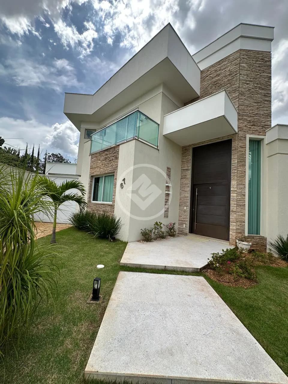 Casa Condomínio Jardim Karaíba, Uberlândia - MG — foto 1