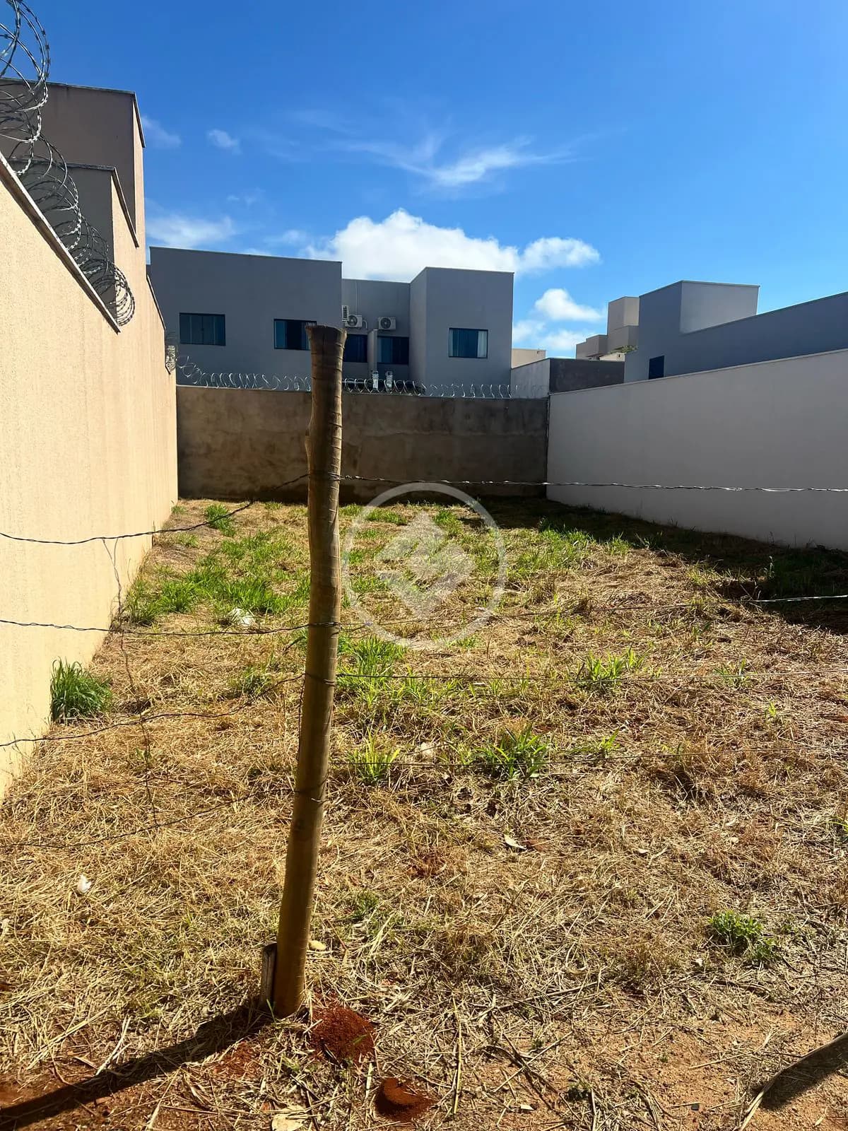 Terreno Novo Mundo, Uberlândia - MG — foto 1