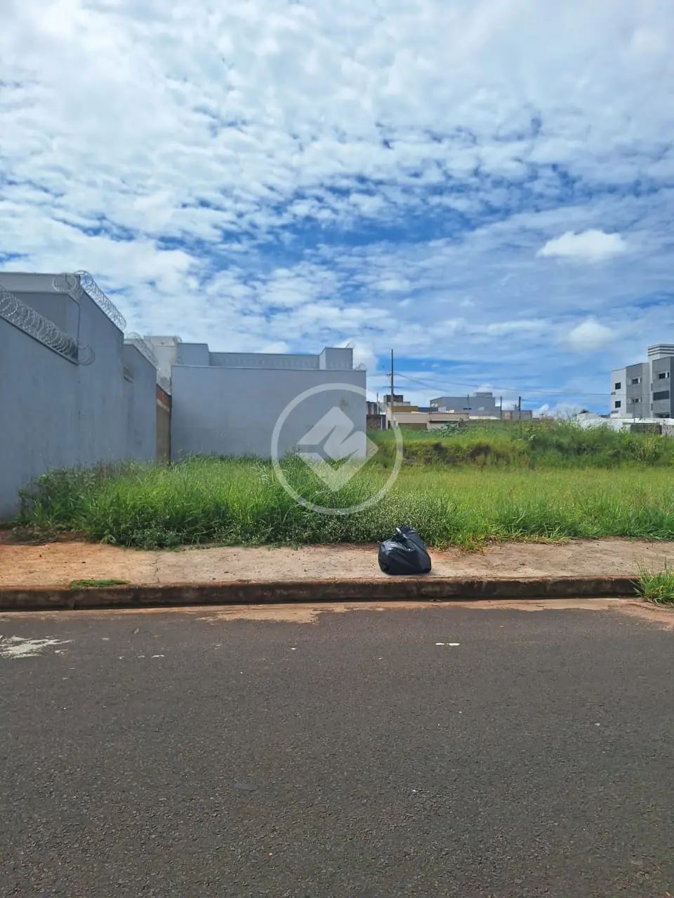 Terreno Laranjeiras, Uberlândia - MG — foto 1