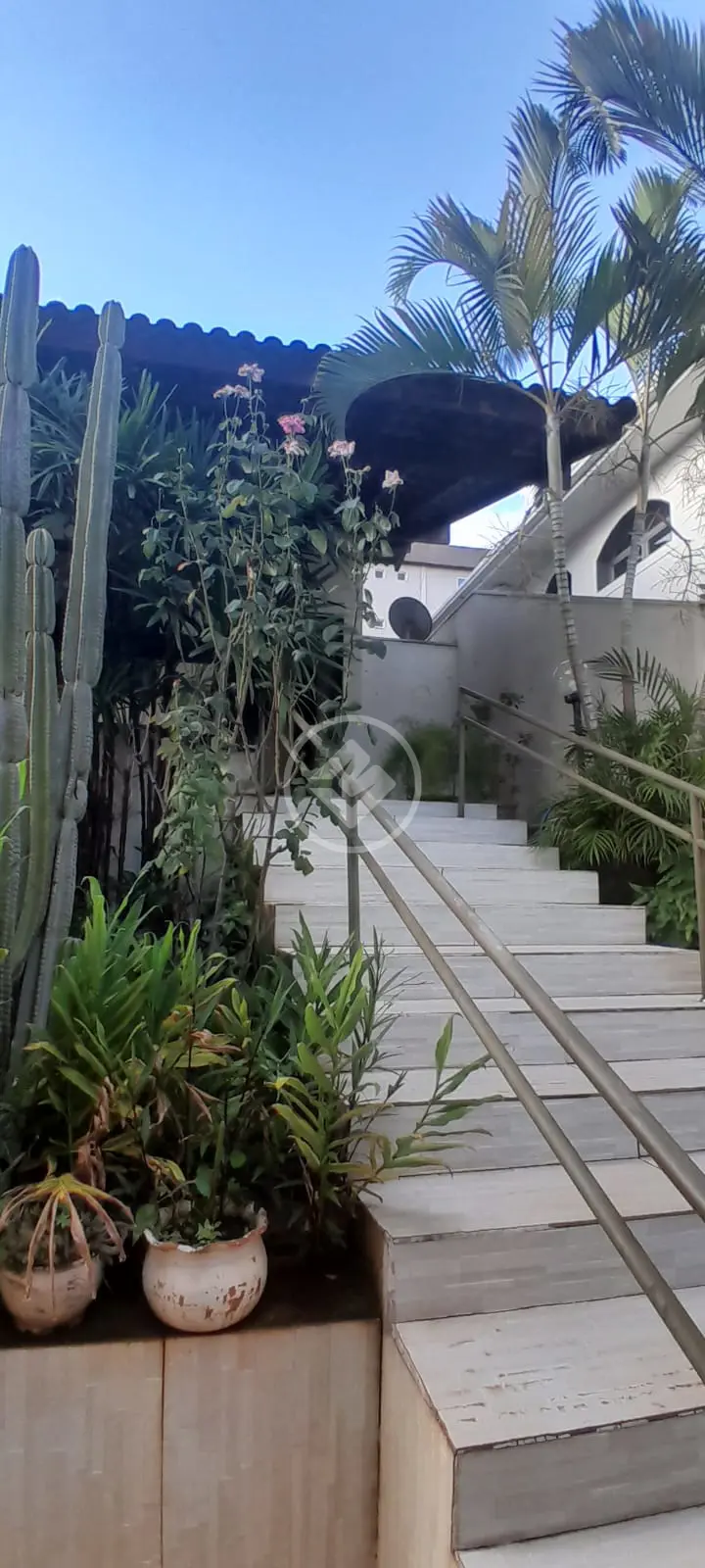 Sobrado 4 quartos no Tabajaras, Uberlândia — foto 2 de 6
