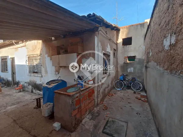Casa 2 quartos no Santa Mônica, Uberlândia — foto 3 de 6