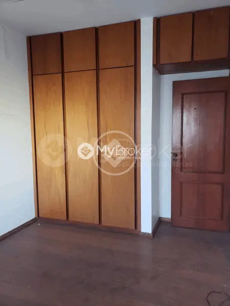 Casa 6 quartos no Martins, Uberlândia — foto 3 de 6