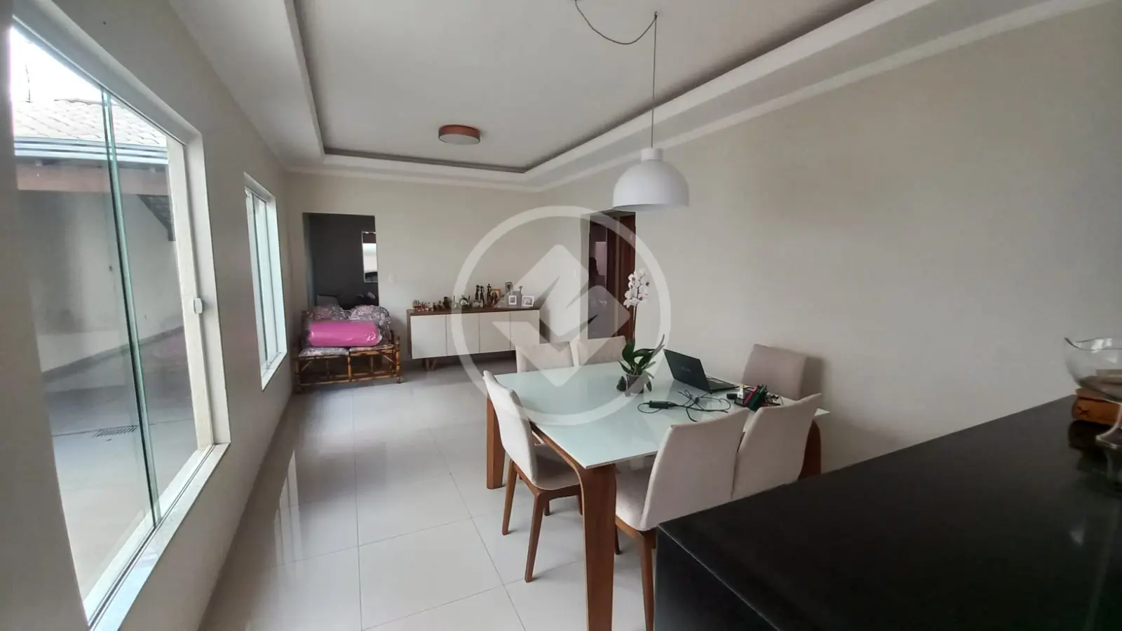 Casa 3 quartos no Santa Mônica, Uberlândia — foto 3 de 6