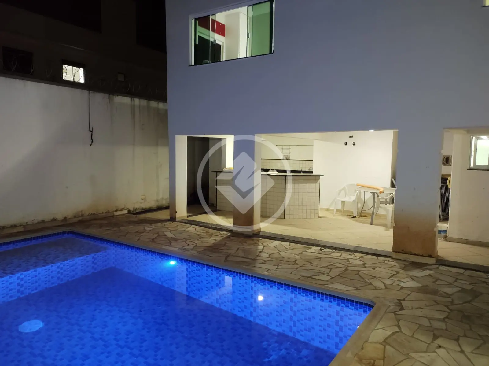 Casa Jardim Inconfidência, Uberlândia - MG — foto 1