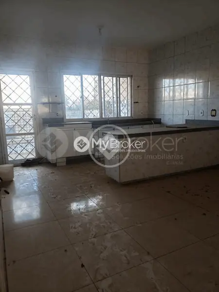 Casa 6 quartos no Martins, Uberlândia — foto 5 de 6