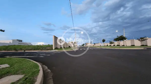 Terreno no Alto Umuarama, Uberlândia — foto 2 de 6