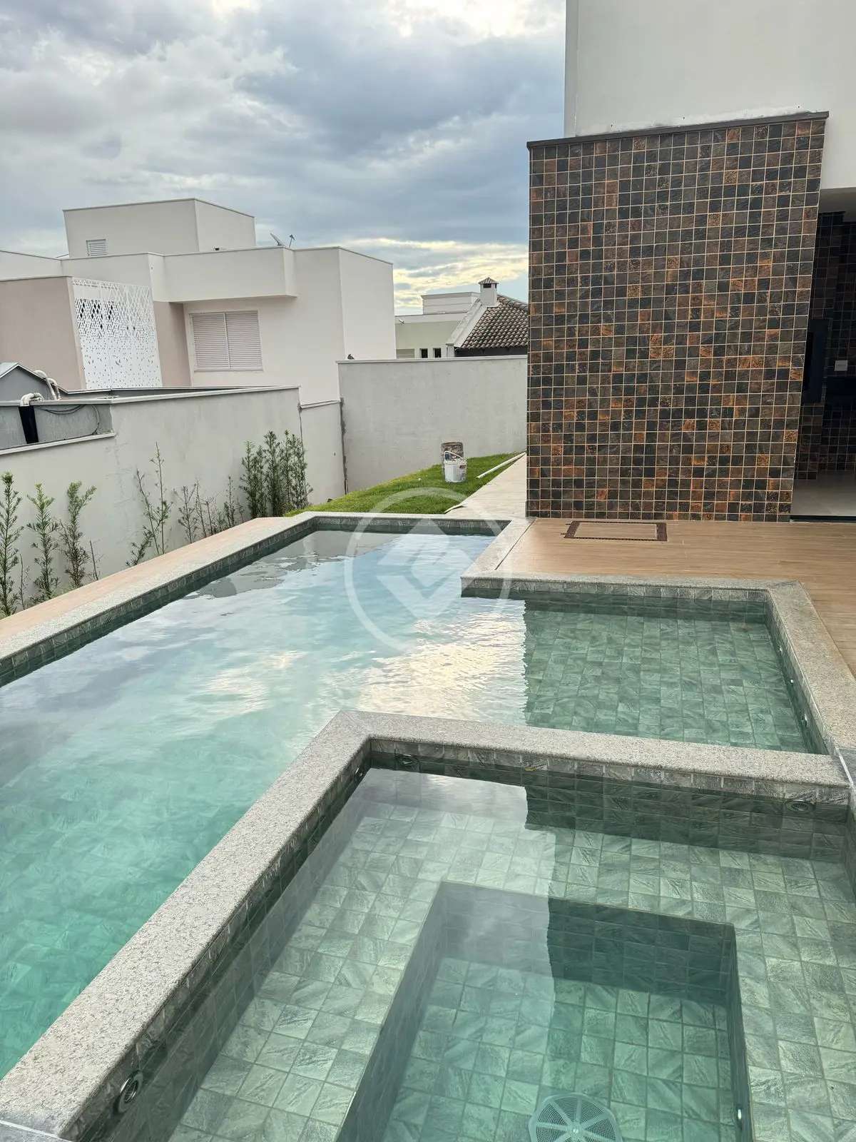 Sobrado Em Condomínio Morada da Colina, Uberlândia - MG — foto 2