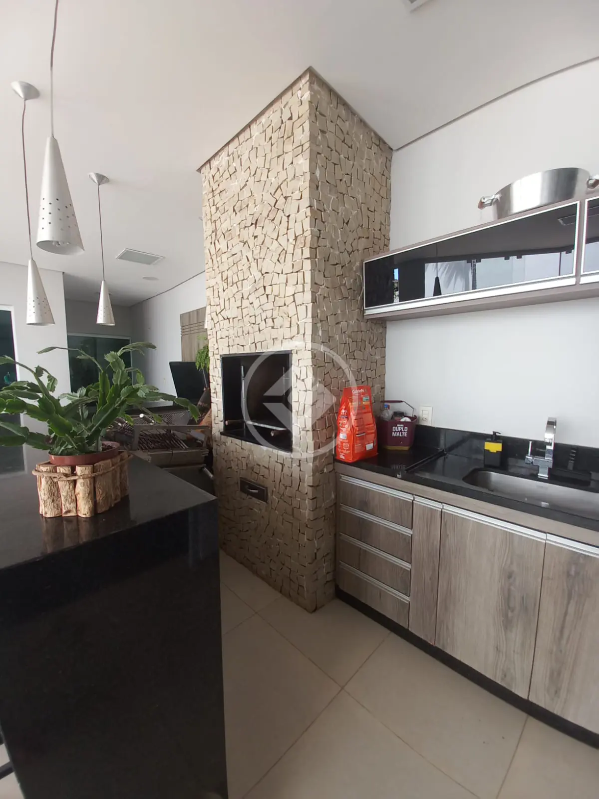 Sobrado 4 quartos no Alto Umuarama, Uberlândia — foto 3 de 6
