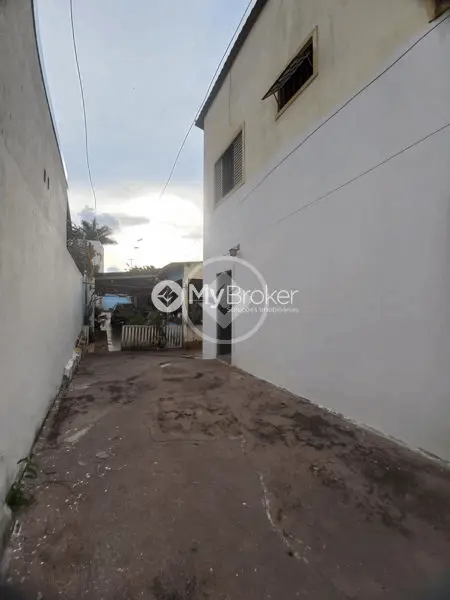 Casa 3 quartos no Martins, Uberlândia — foto 2 de 4