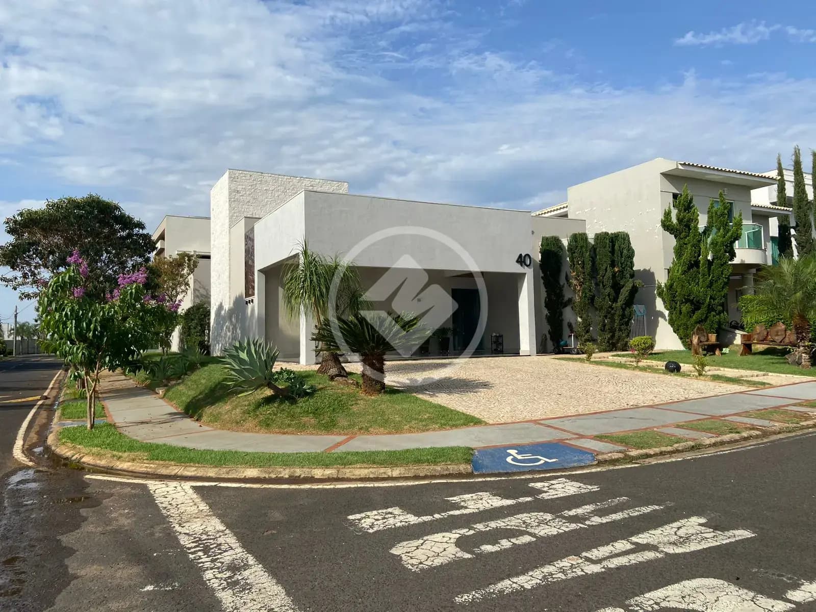 Casa Condomínio Aclimação, Uberlândia - MG — foto 1