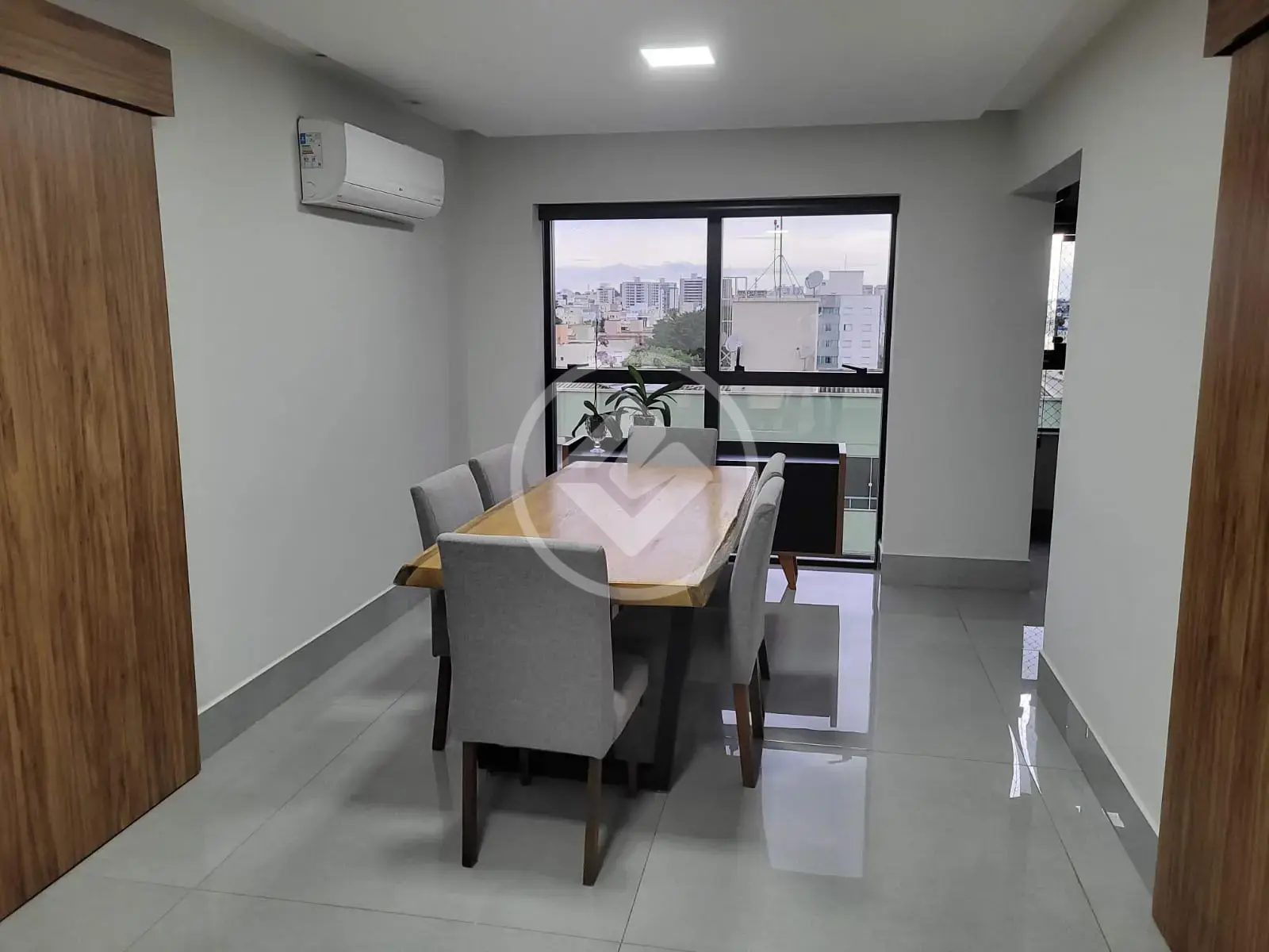 Apartamento Santa Mônica, Uberlândia - MG — foto 1