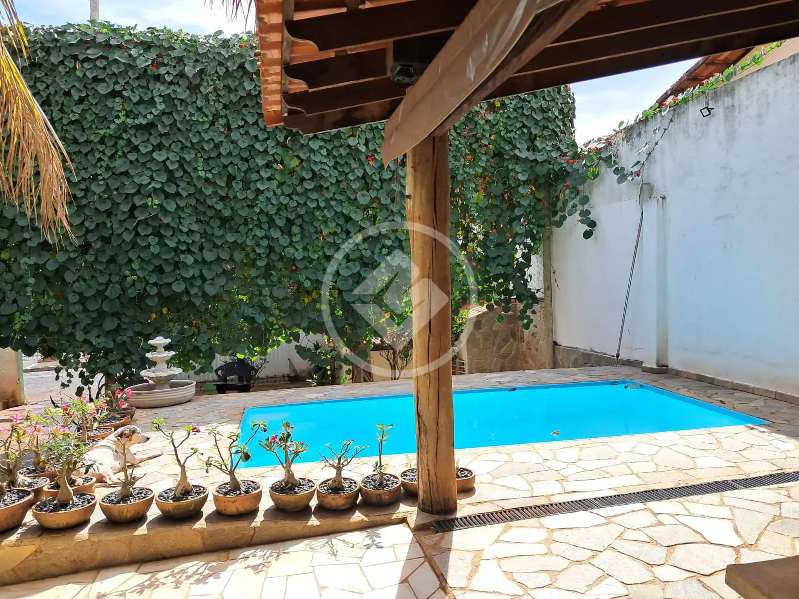 Casa Jardim Brasília, Uberlândia - MG — foto 1