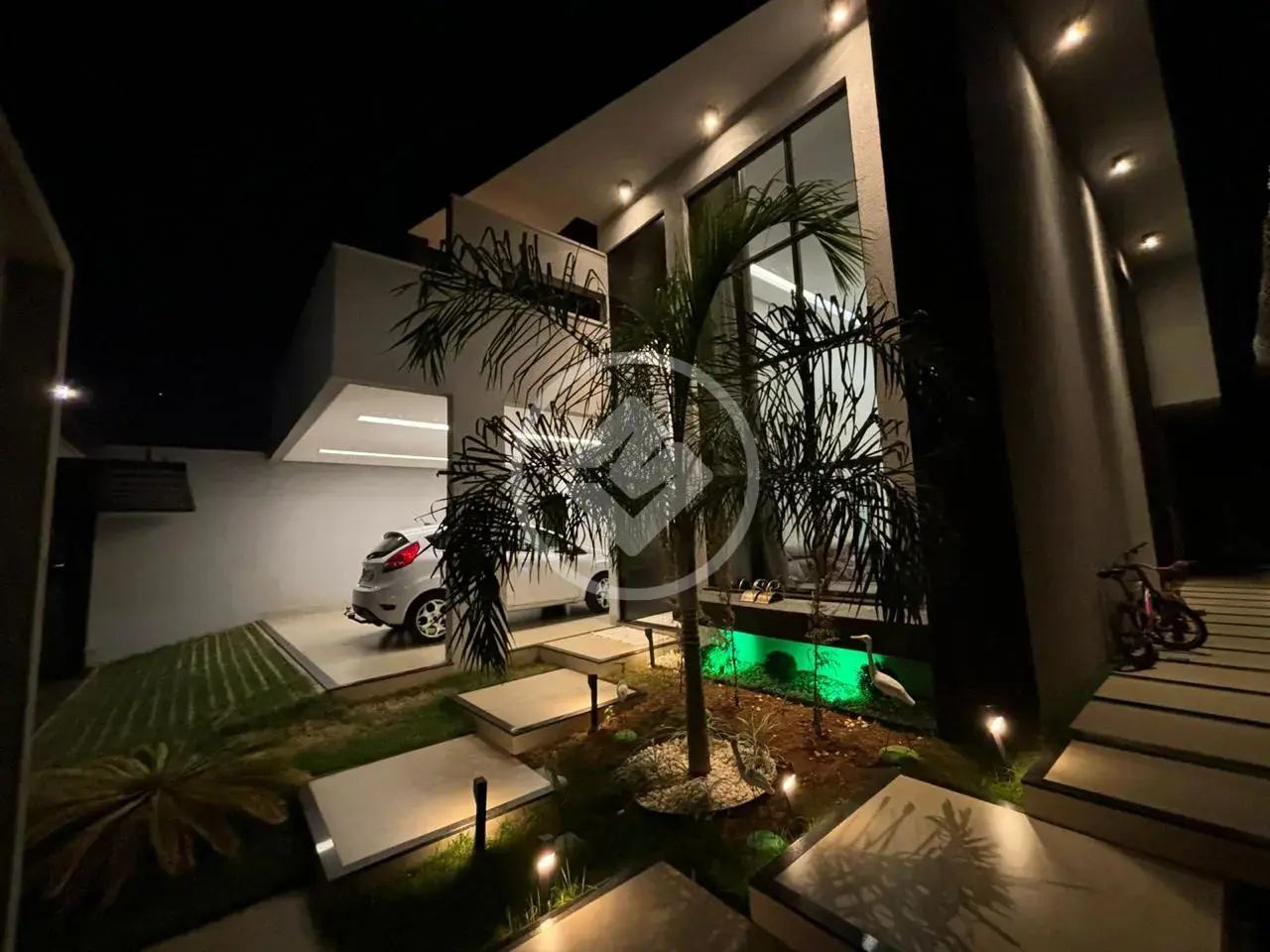 Casa 3 quartos no Jardim Sul, Uberlândia — foto 1 de 6