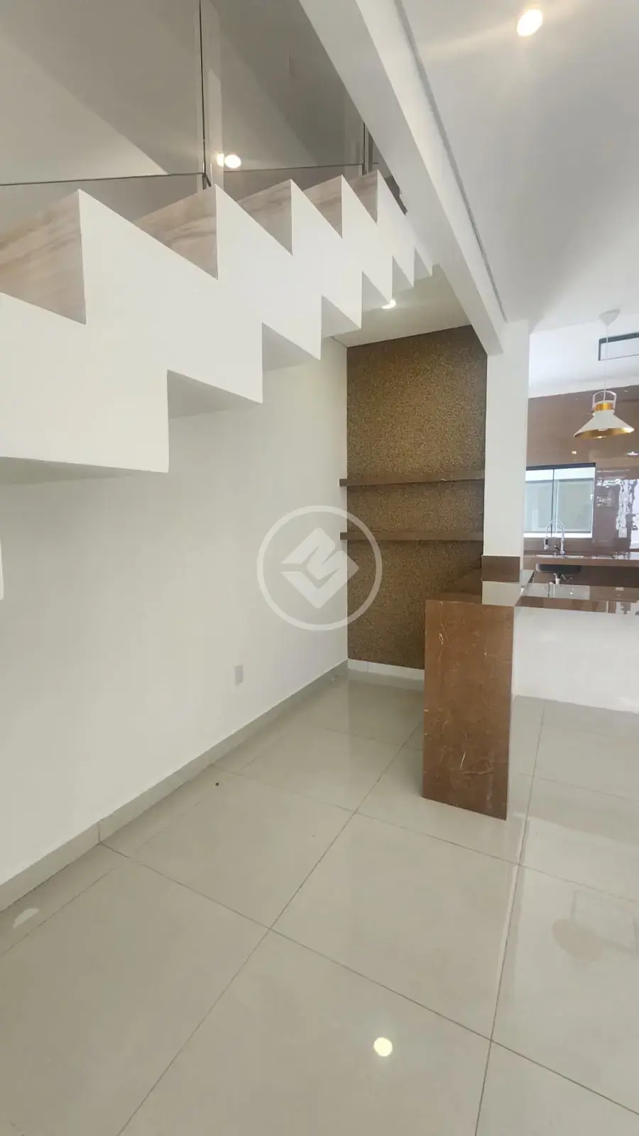 Sobrado 3 quartos no Dona Zulmira, Uberlândia — foto 5 de 6