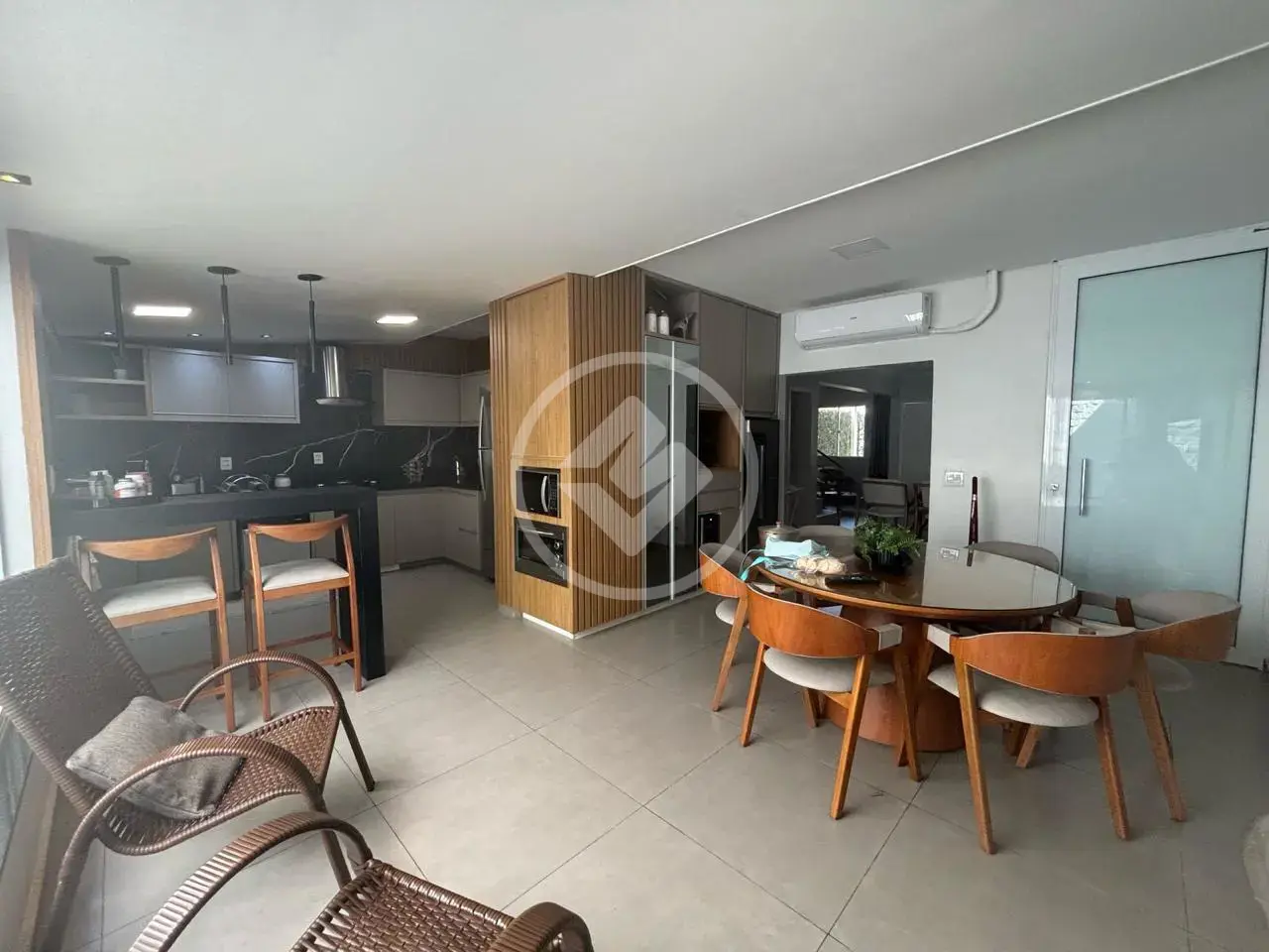 Sobrado Em Condomínio Jardim Sul, Uberlândia - MG — foto 1