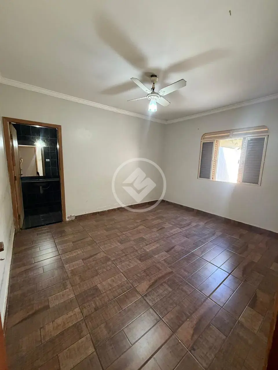 Casa 6 quartos no Santa Mônica, Uberlândia — foto 3 de 6