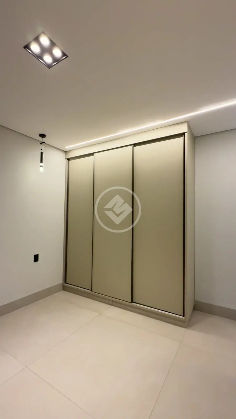 Sobrado Em Condomínio 4 quartos no Laranjeiras, Uberlândia — foto 6 de 6