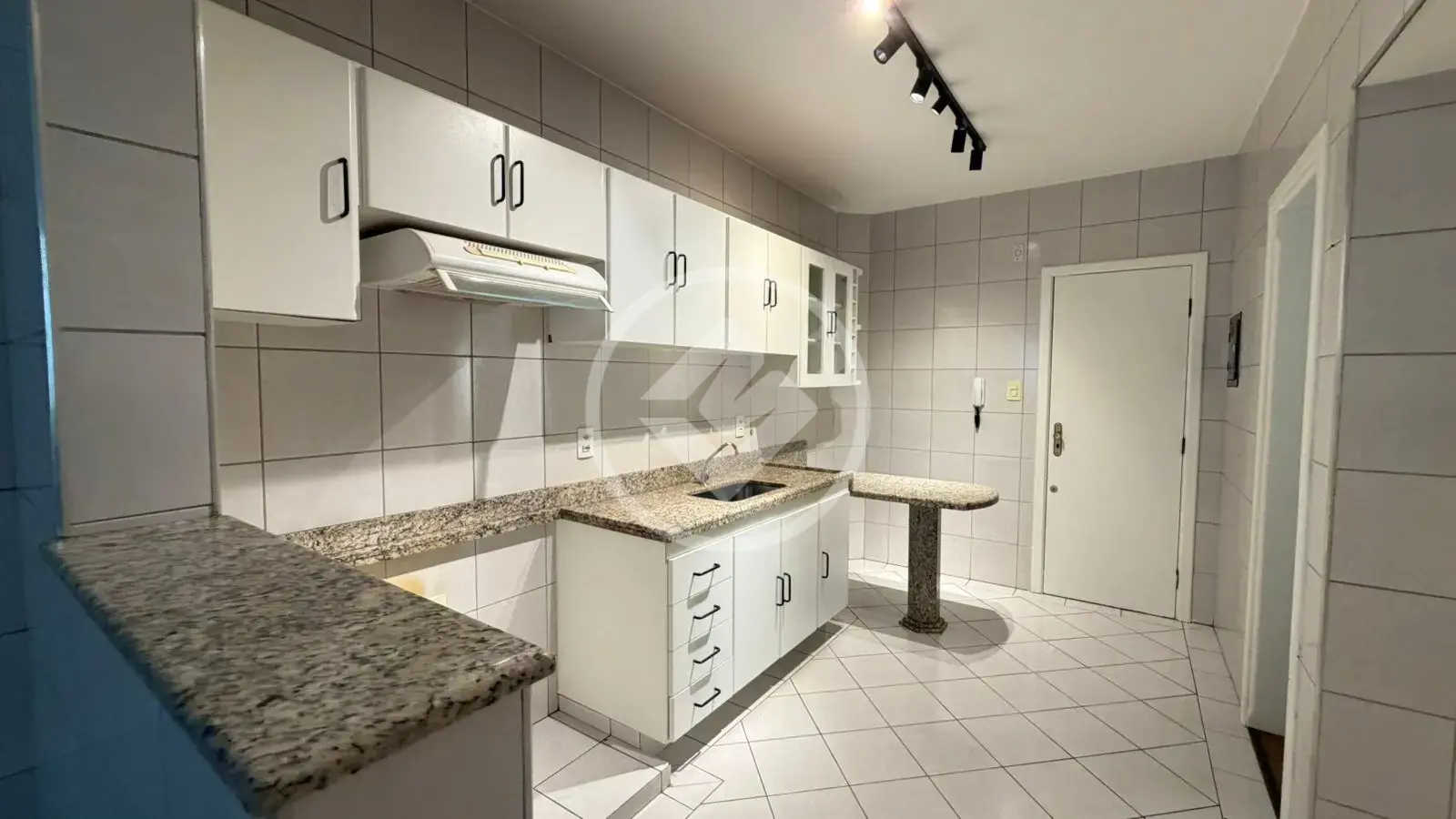 Apartamento 3 quartos no Santa Mônica, Uberlândia — foto 3 de 6