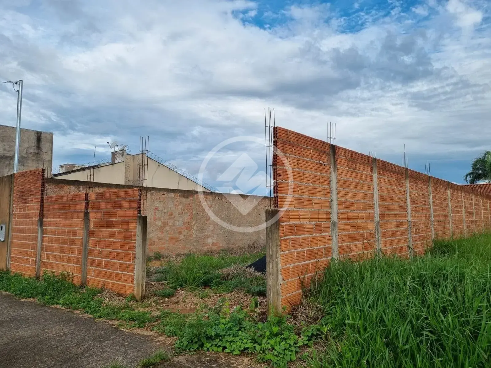 Terreno Comercial no Jardim Europa, Uberlândia — foto 1 de 3