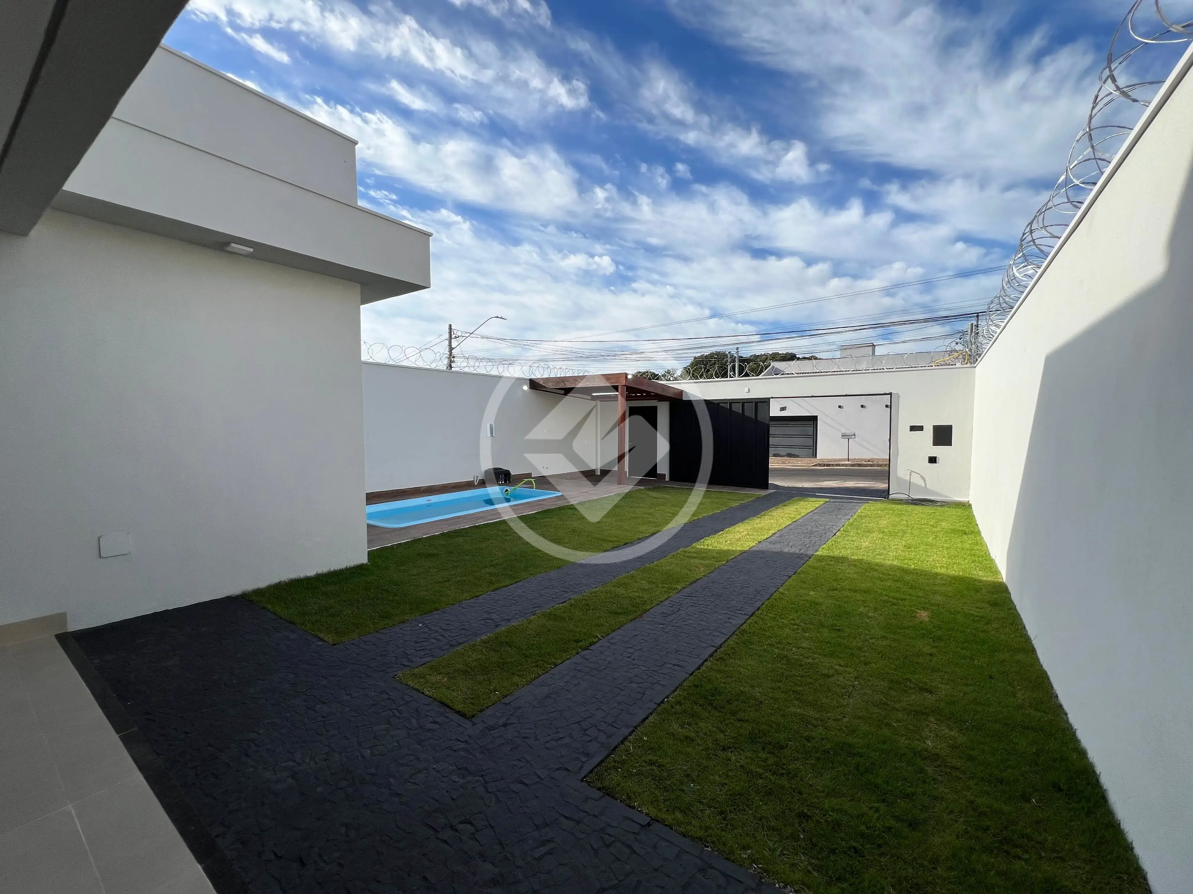 Casa 3 quartos no Jardim Europa, Uberlândia — foto 1 de 6