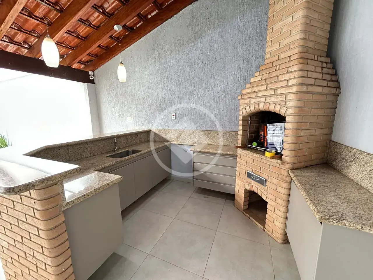 Casa 4 quartos no Chácaras Tubalina e Quartel, Uberlândia — foto 5 de 6