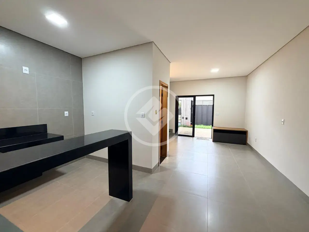 Sobrado Grand Ville, Uberlândia - MG — foto 1