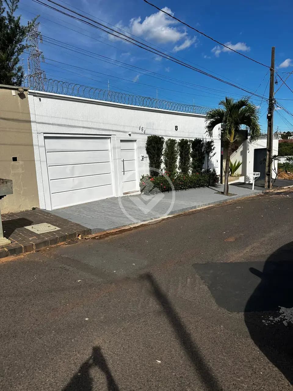 Casa Jardim Inconfidência, Uberlândia - MG — foto 1