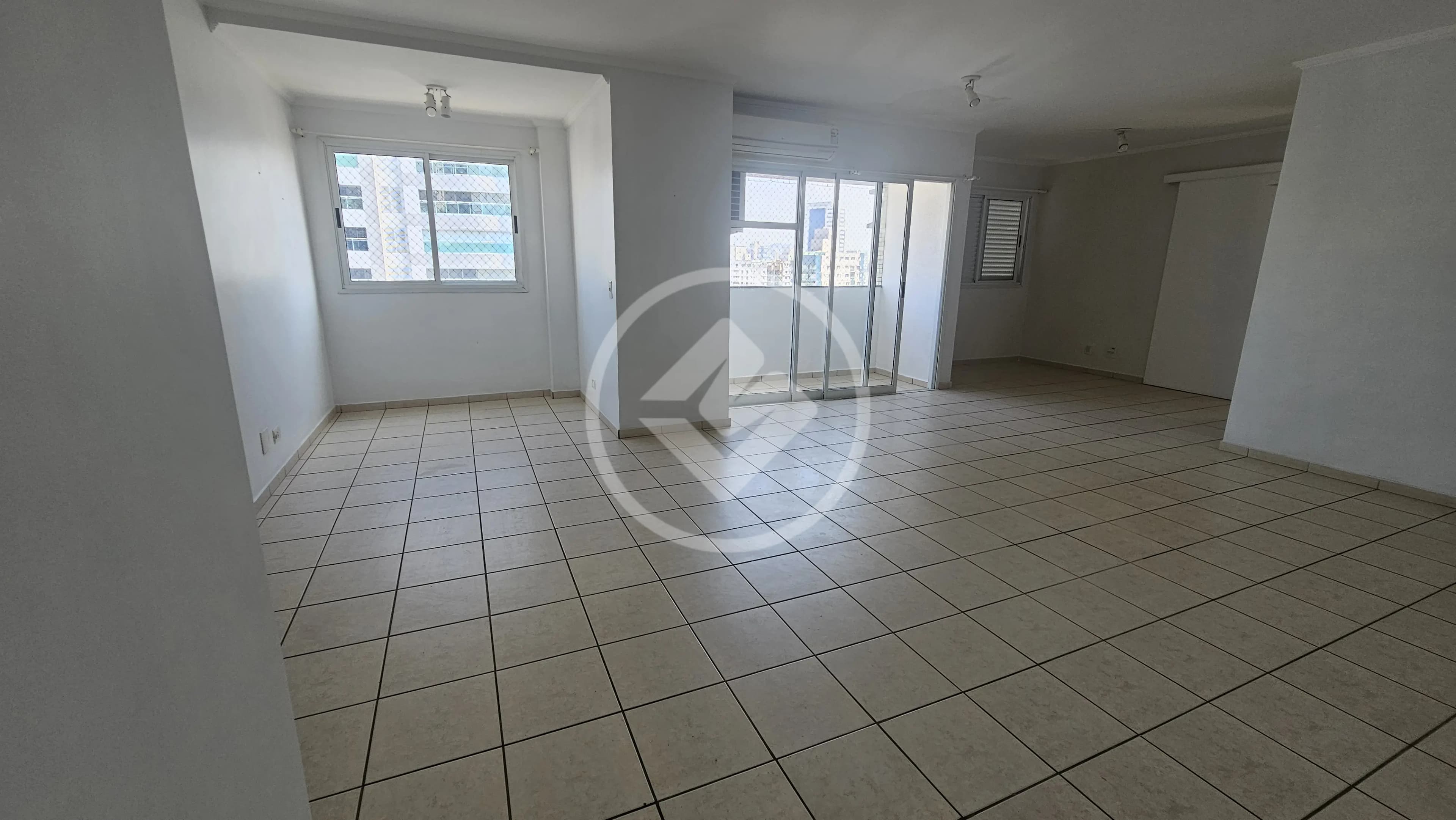 Apartamento Boqueirão, Santos - SP — foto 1