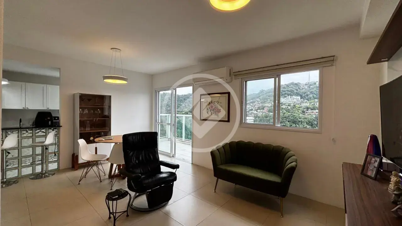 Apartamento Duplex 02 quartos - José Menino - Santos