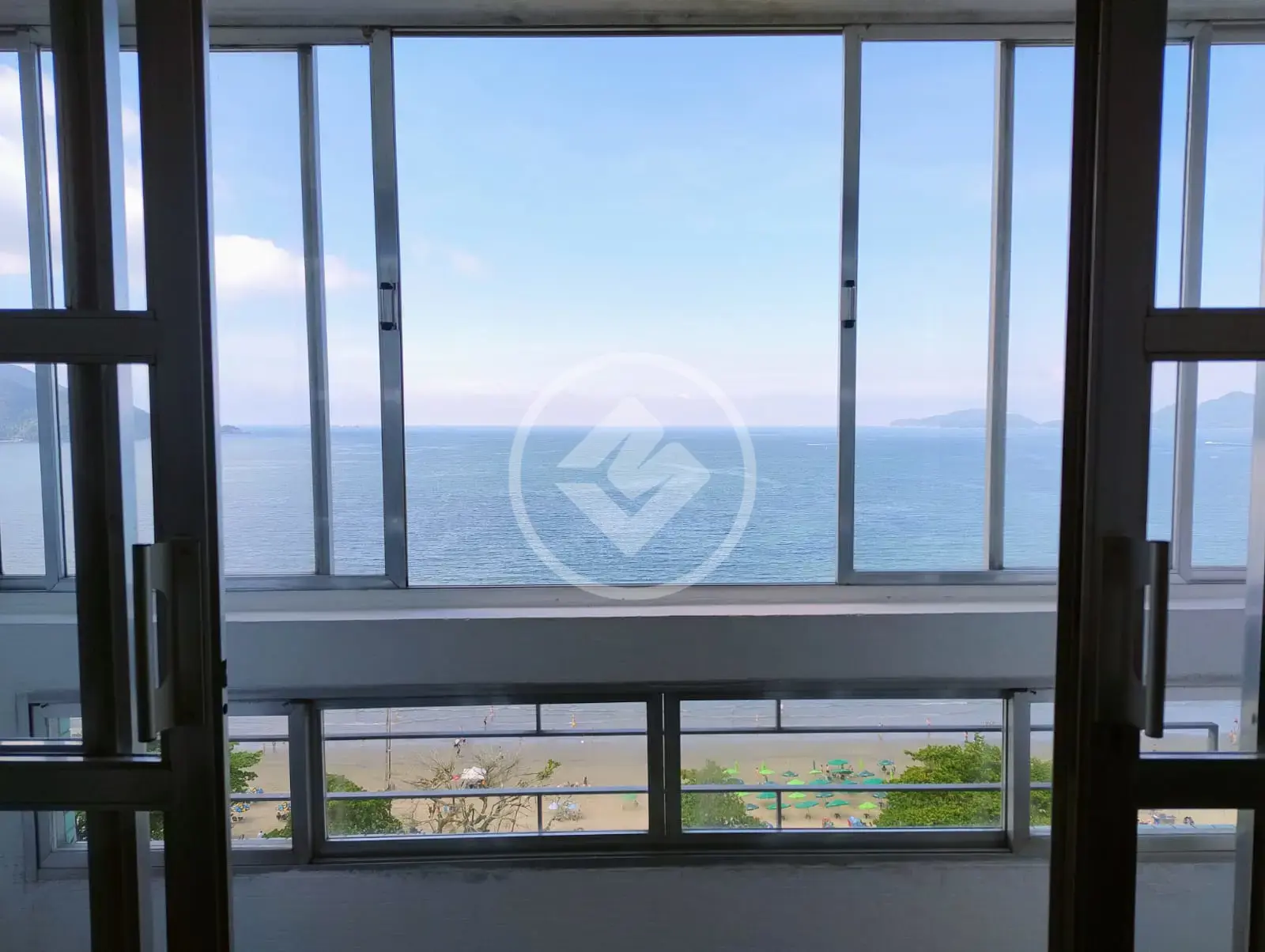 Apartamento 2 quartos - Embaré - Santos