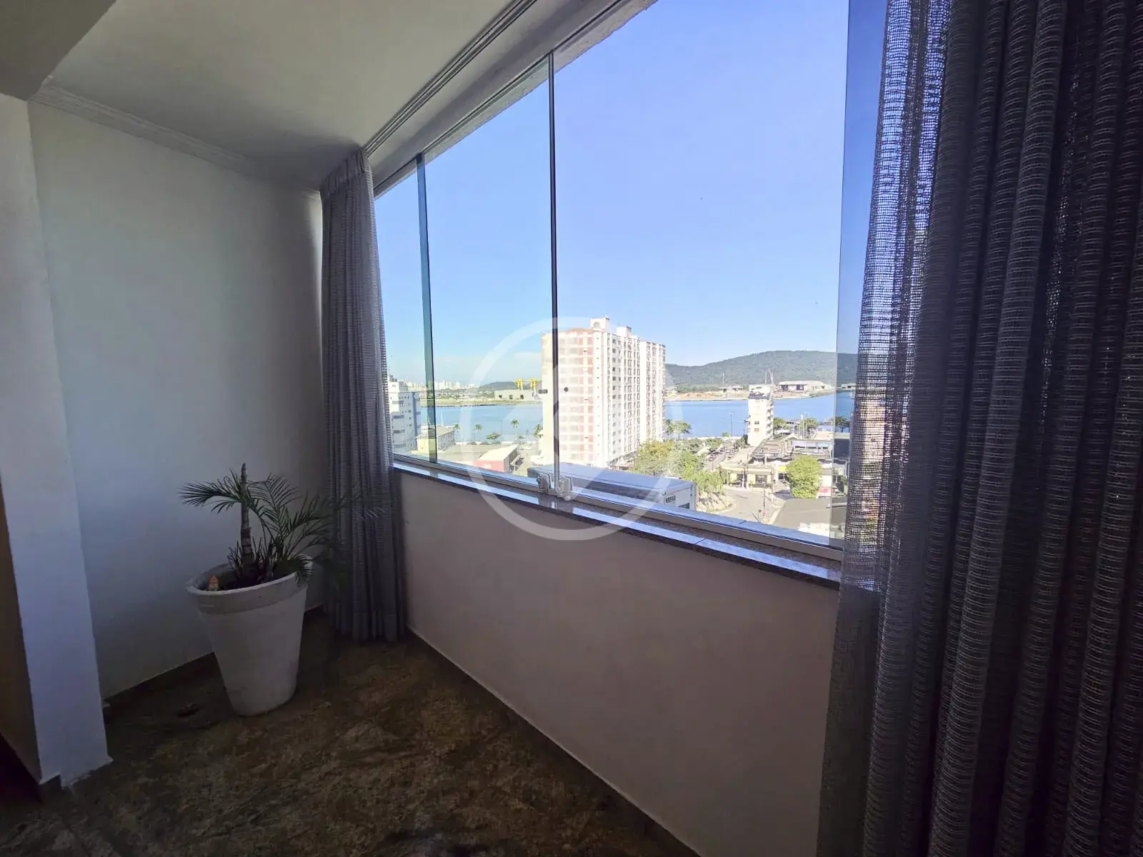 Cobertura 6 quartos no Ponta da Praia, Santos — foto 2 de 6