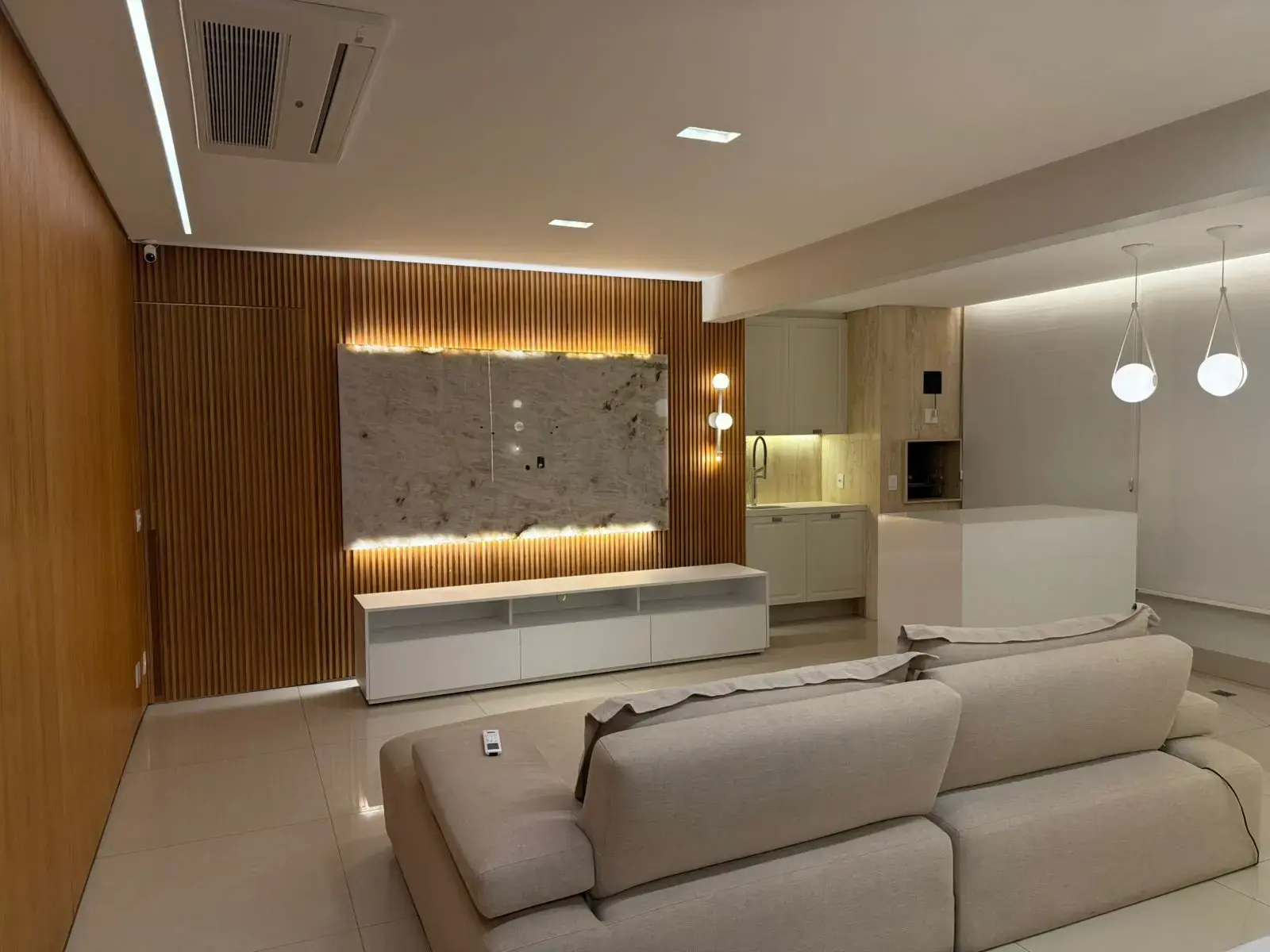 Apartamento Setor Bueno, Goiânia - GO — foto 2