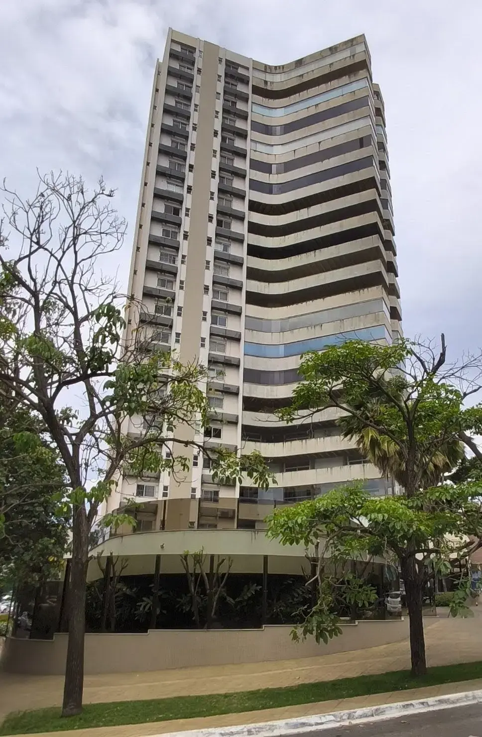 Apartamento Setor Oeste, Goiânia - GO — foto 1