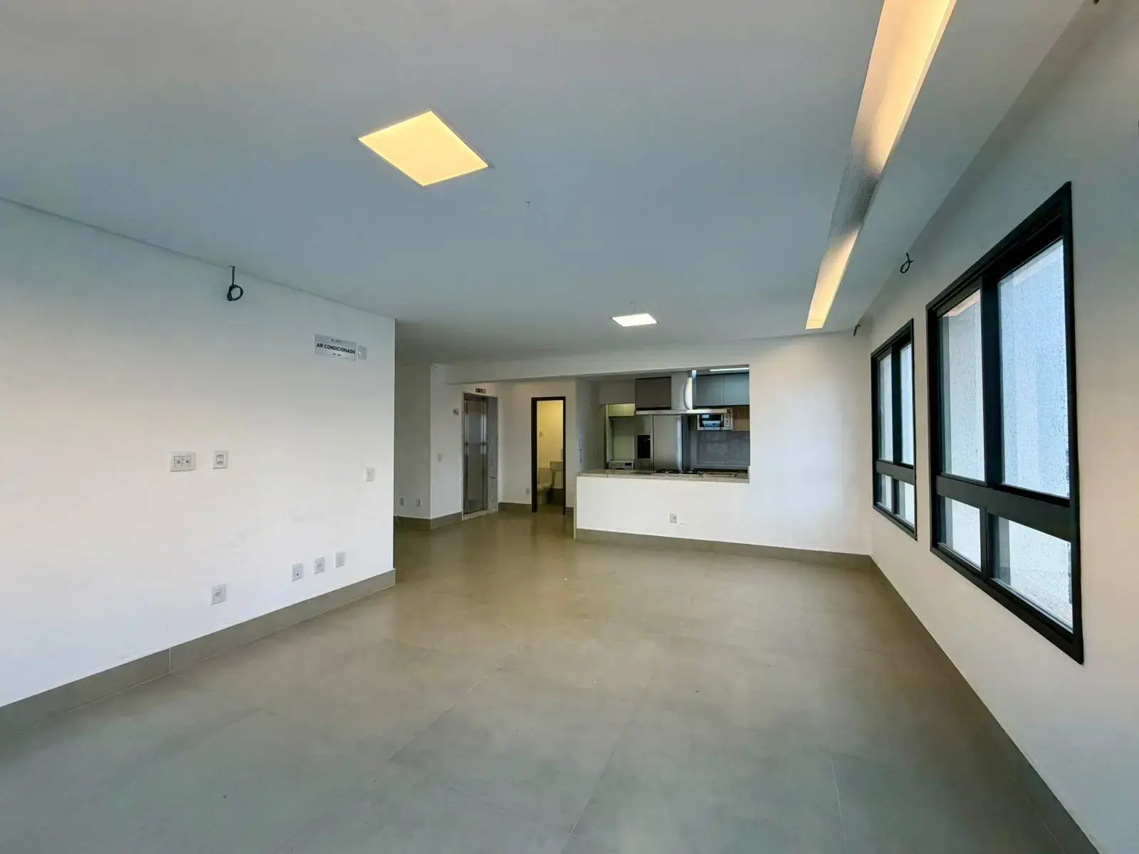 Apartamento Setor Bueno, Goiânia - GO — foto 1