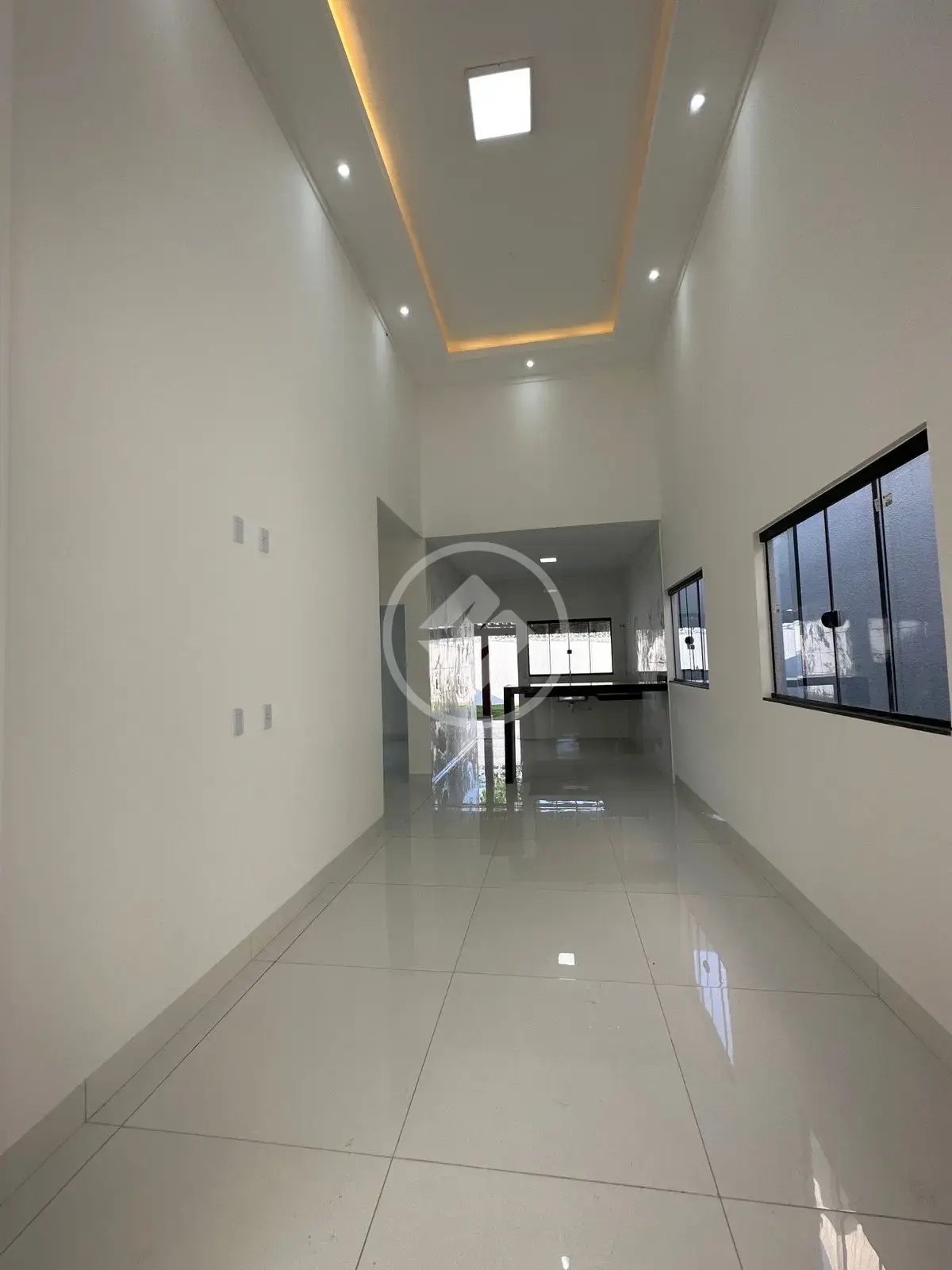 Casa 3 quartos no Vila Alzira, Aparecida de Goiânia — foto 3 de 5