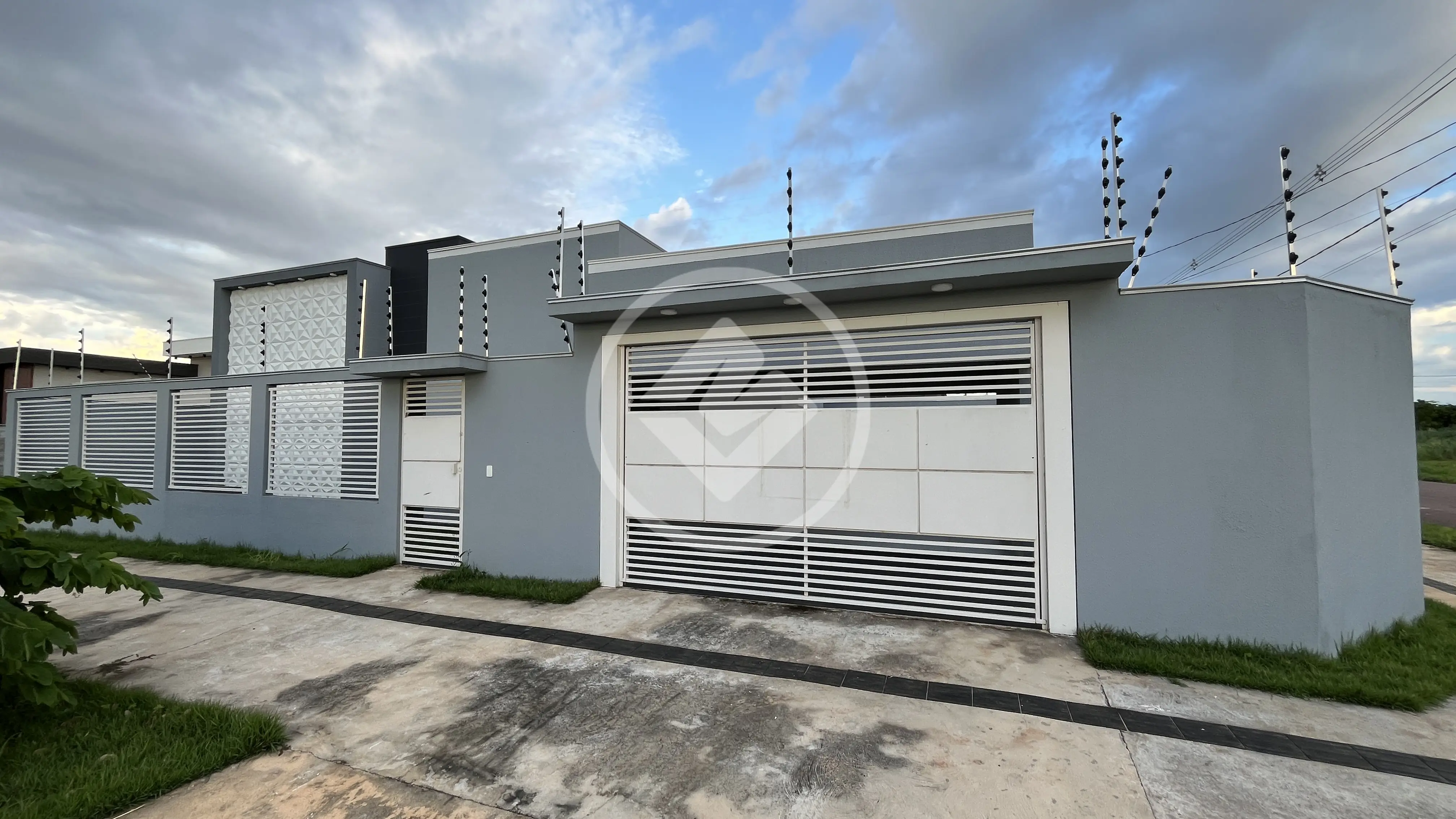 Casa Jardim Curitiba, Sinop - MT — foto 1