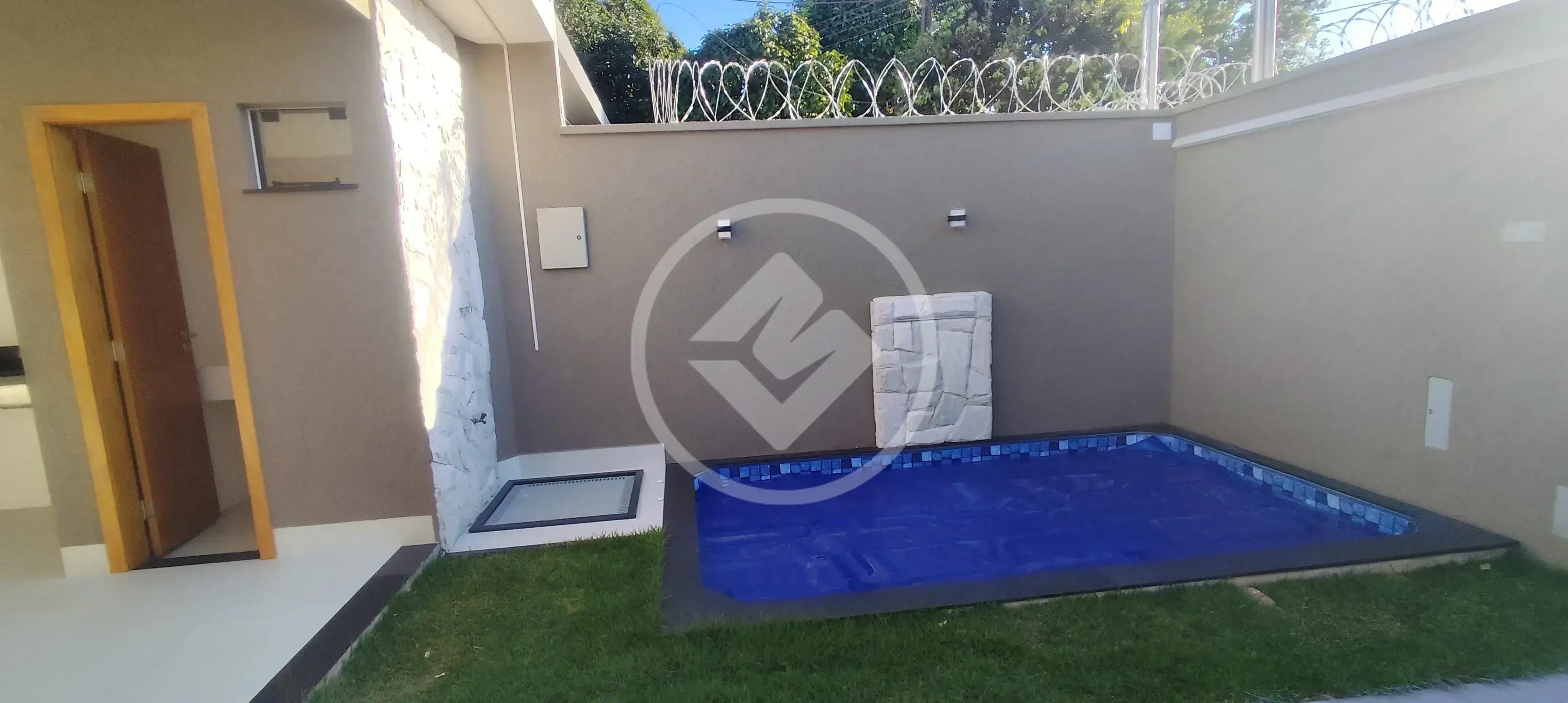 Casa 3 quartos no Setor Garavelo, Goiânia — foto 2 de 6