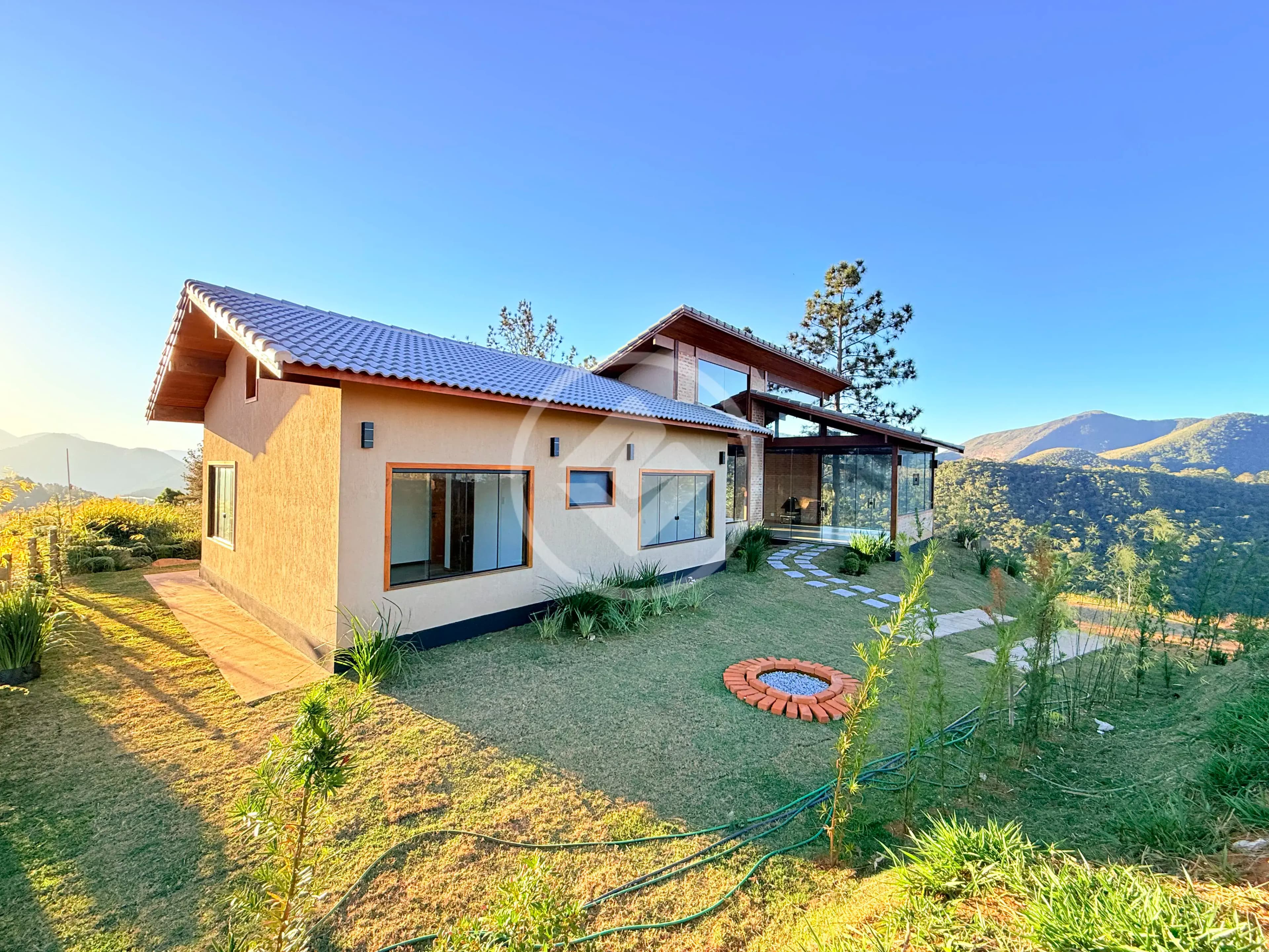 Casa Condomínio Albuquerque, Teresópolis - RJ — foto 1