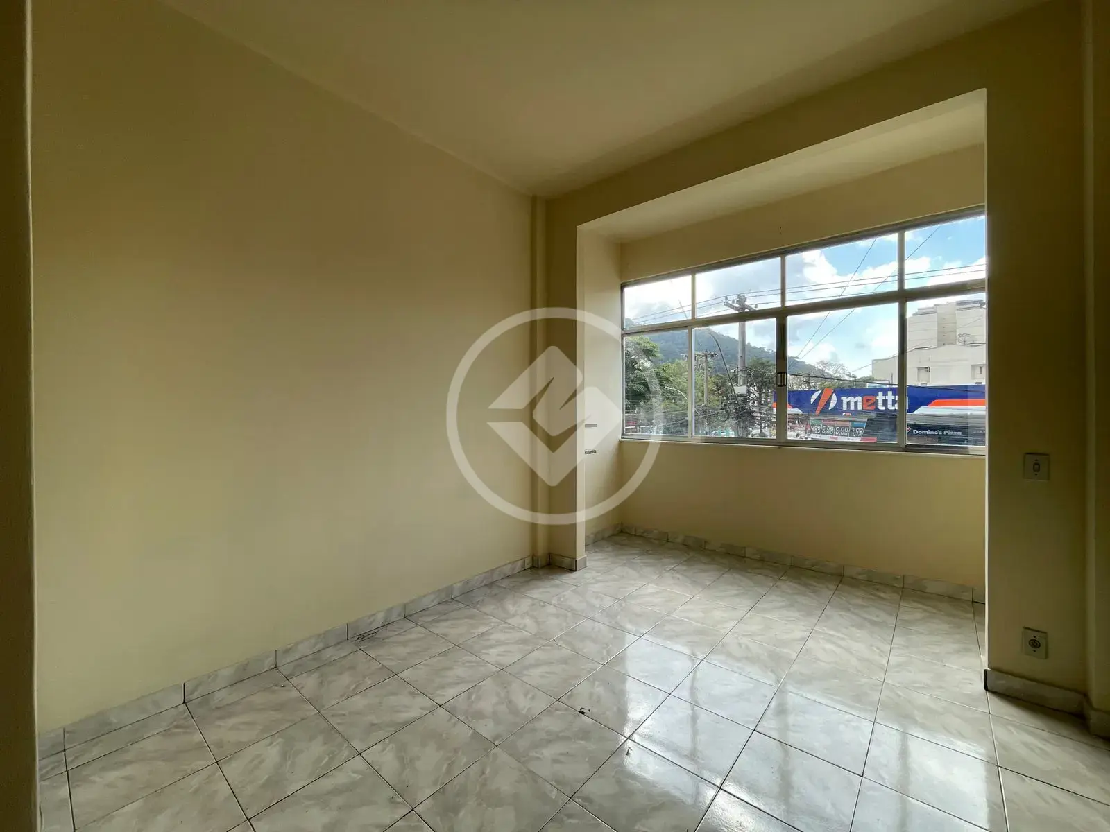 Kitnet / Conjugado Várzea, Teresópolis - RJ — foto 1