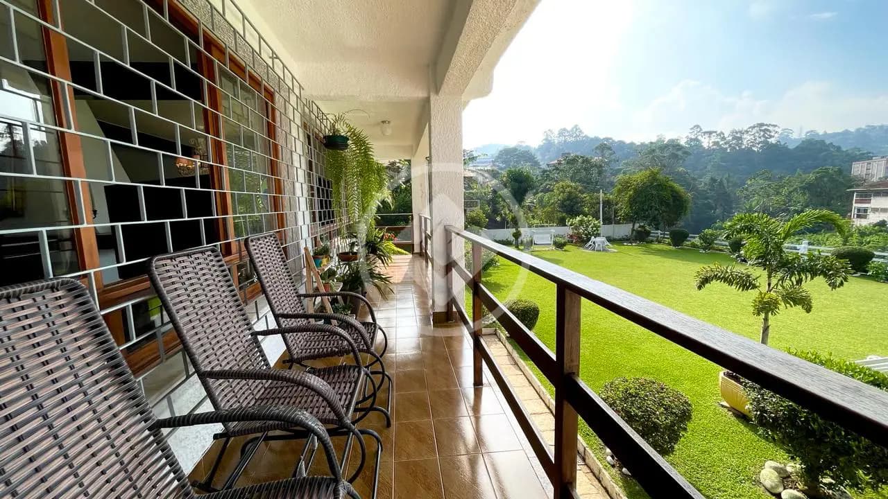 Casa à venda com terreno fantástico no Jardim Cascata, Teresópolis | RJ por R$ 1.500.000,00.