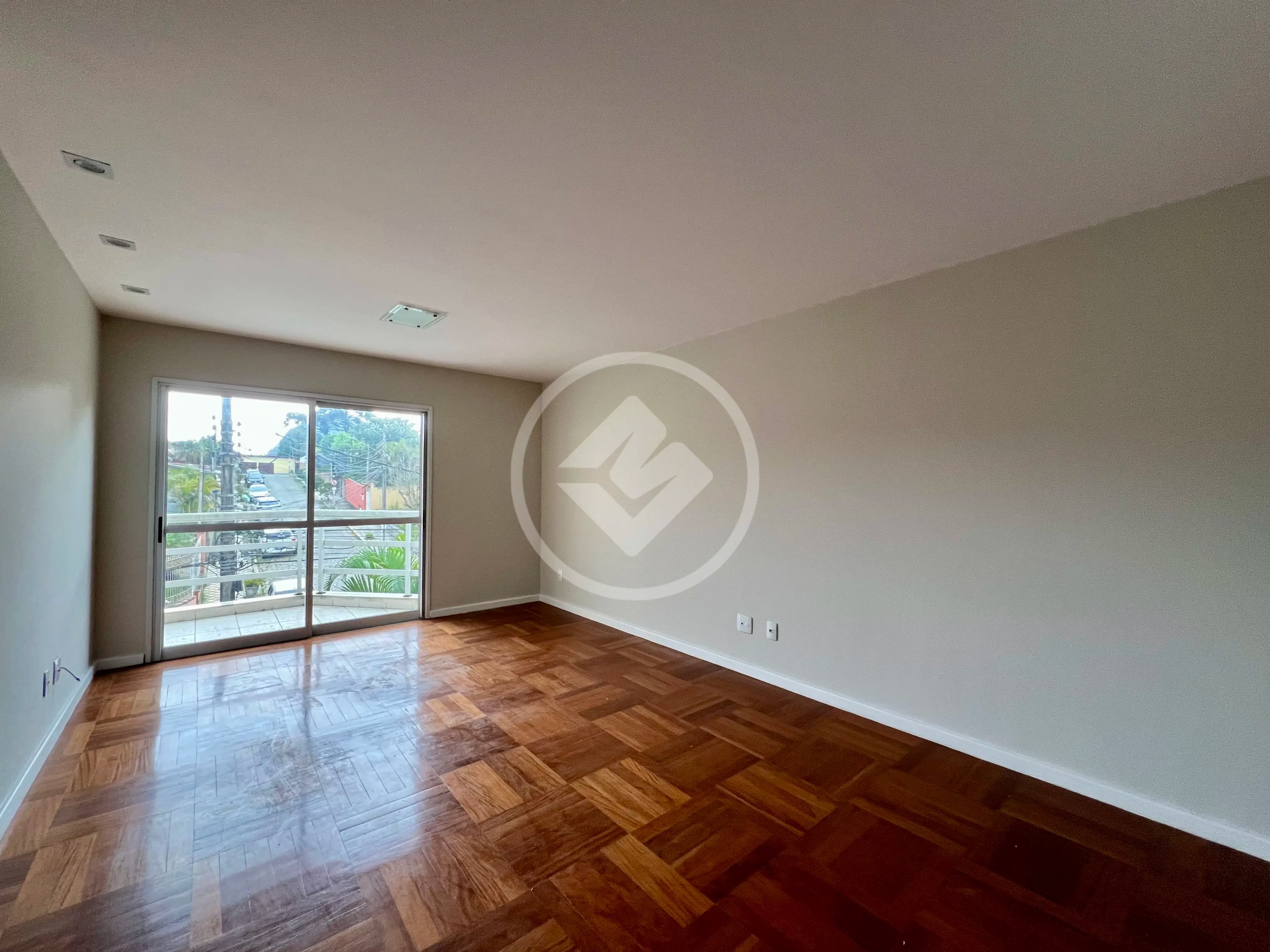 Apartamento com 2 quartos à venda por R$595.000,00 com 78m2 - Jardim cascata- Teresópolis /RJ
