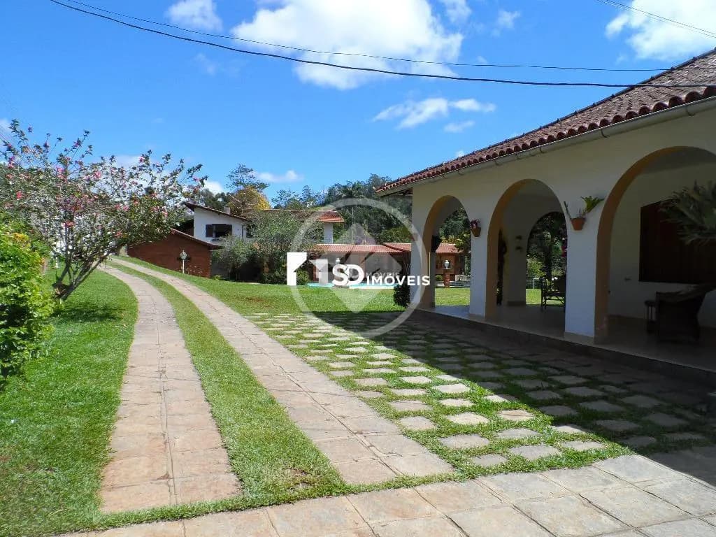 Magnífica propriedade, a 10 minutos do centro da cidade