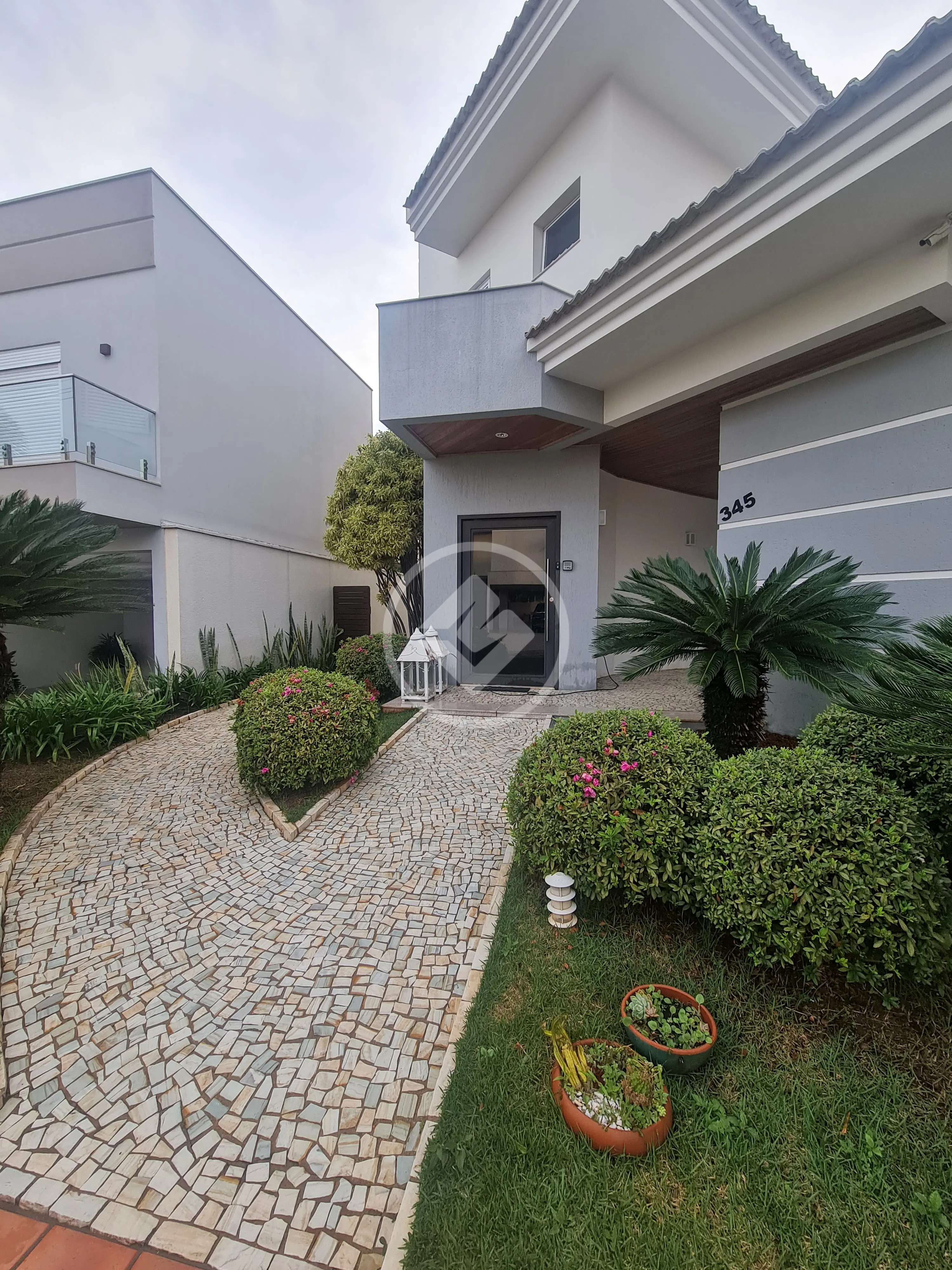 Sobrado Em Condomínio Aclimação, Uberlândia - MG — foto 1