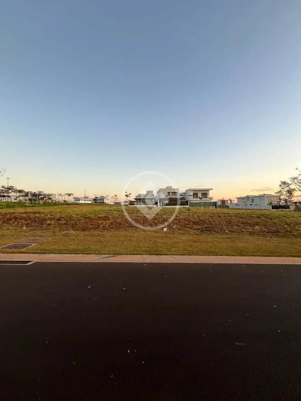 Terreno à venda 437 m²- Gávea - Uberlândia/MG