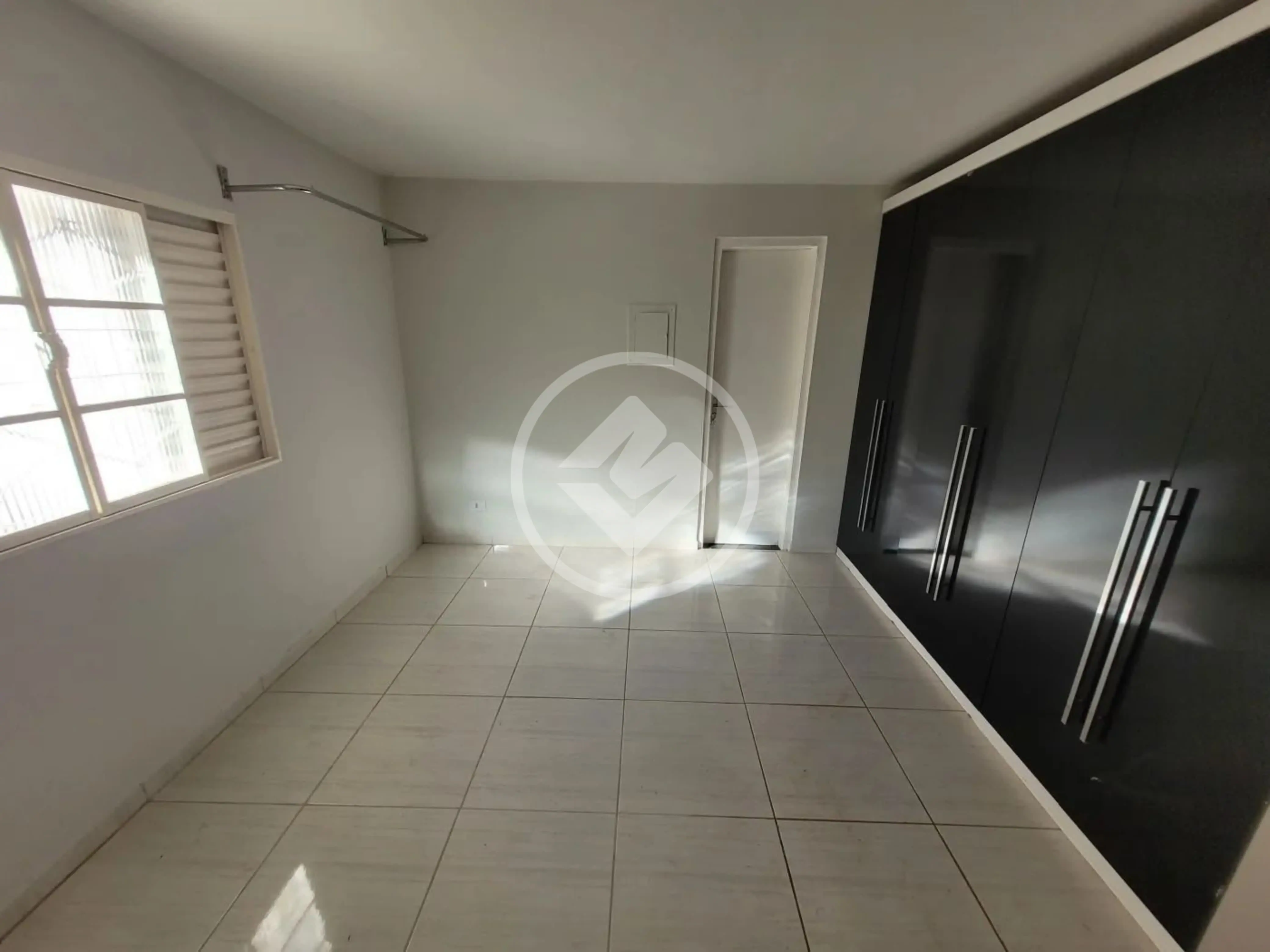 Casa 4 quartos no Santa Mônica, Uberlândia — foto 4 de 6