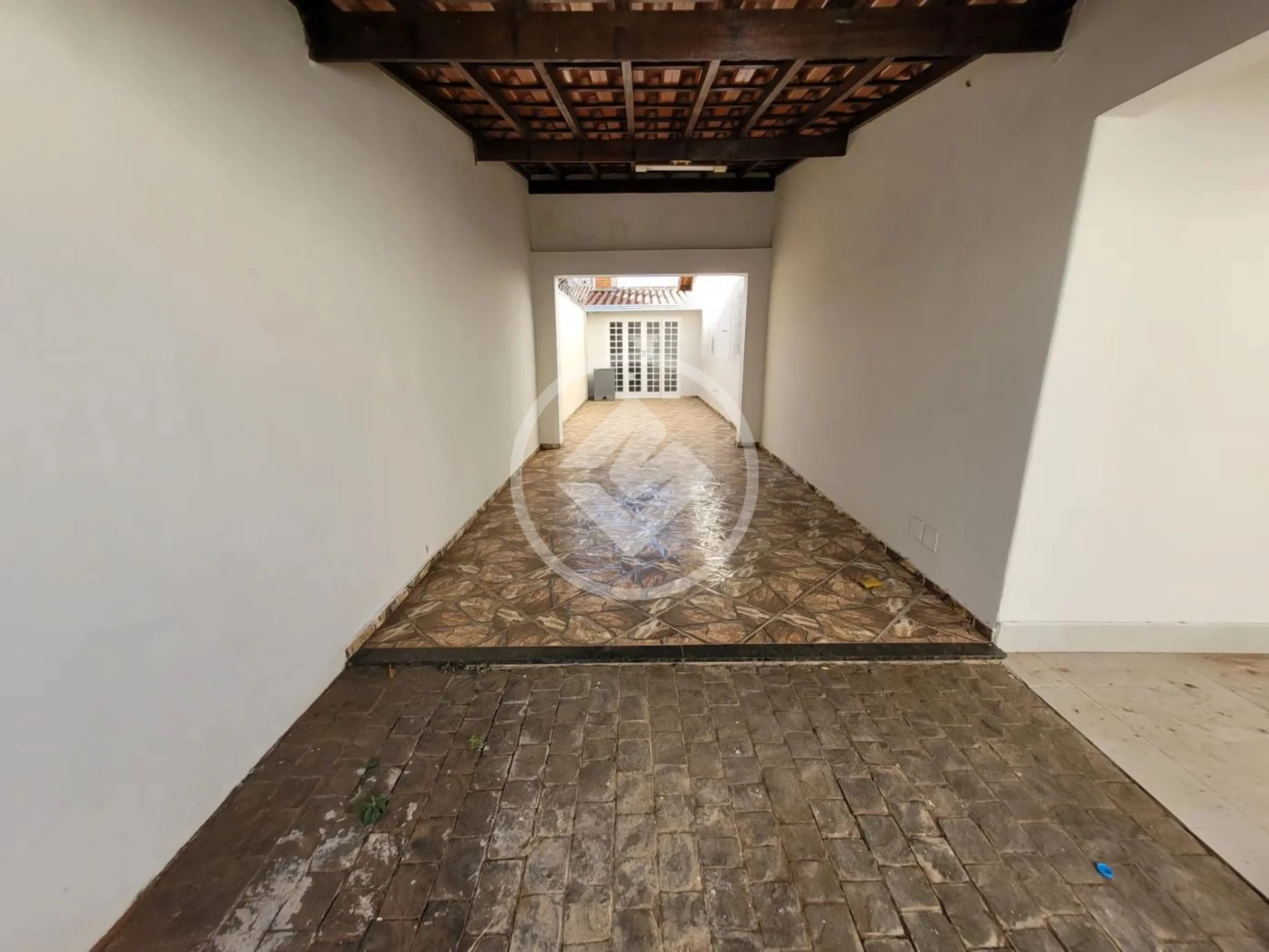 Casa 4 quartos no Santa Mônica, Uberlândia — foto 3 de 6